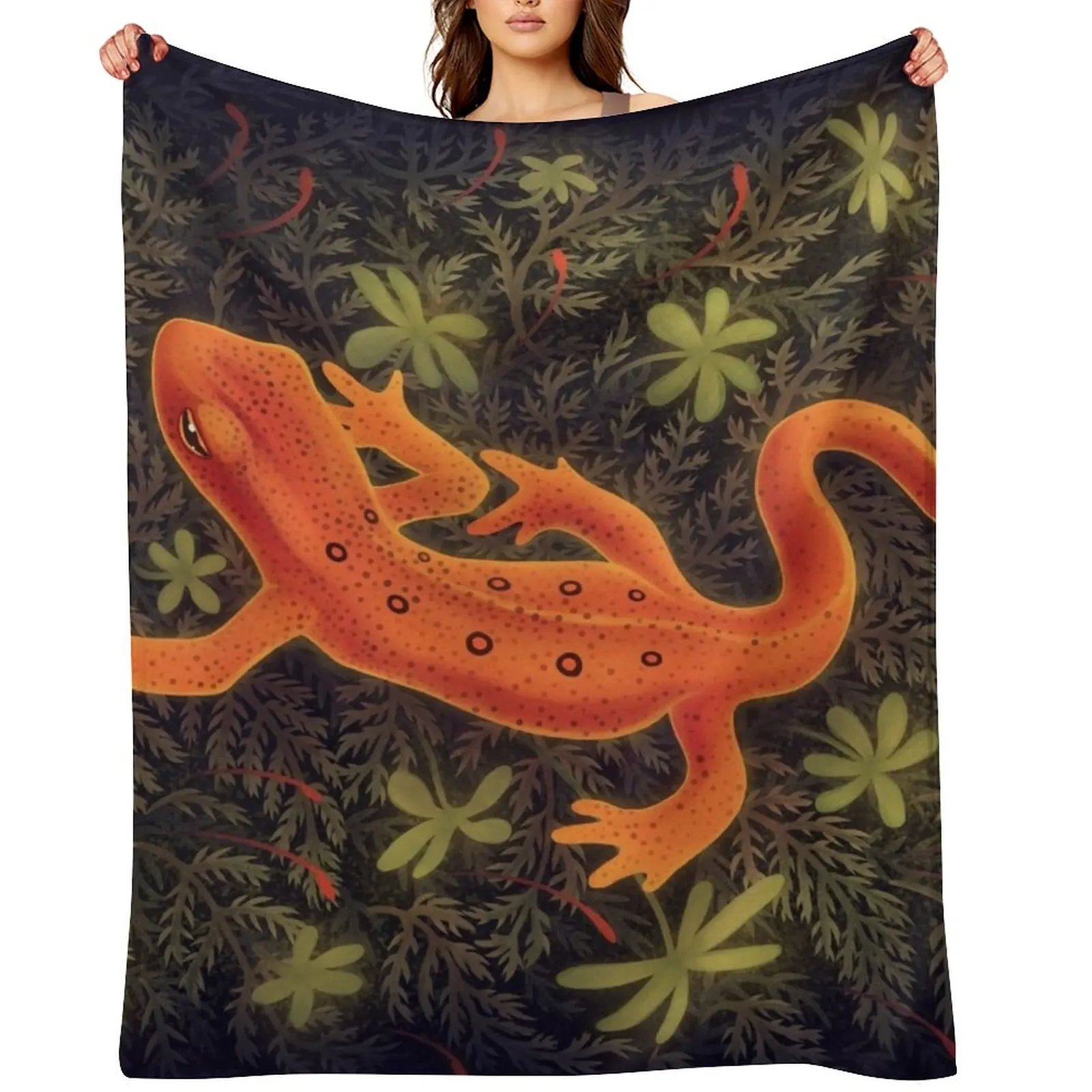 

Red Spotted Newt Throw Blanket Giant Sofa Flannel Fabric Bed linens Hairys Blankets