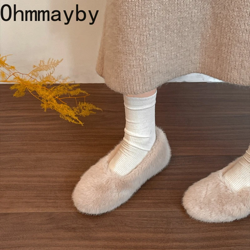أحذية نسائية مسطحة من القطن الدافئ من الفرو مريحة ونعل ناعم قصير من القطيفة أحذية ماري جين للارتفاع الداخلي في الهواء الطلق أحذية شتوية سهلة الارتداء