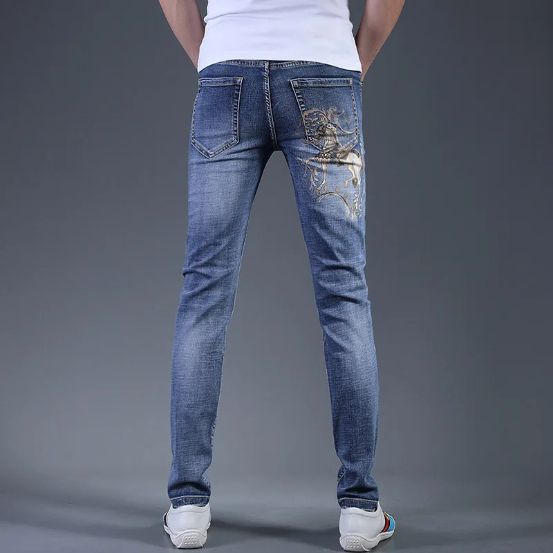 Luxury and fashionable printed jeans for men in 2024 new denim clothing with slim fit and elastic feet trendy casual pants