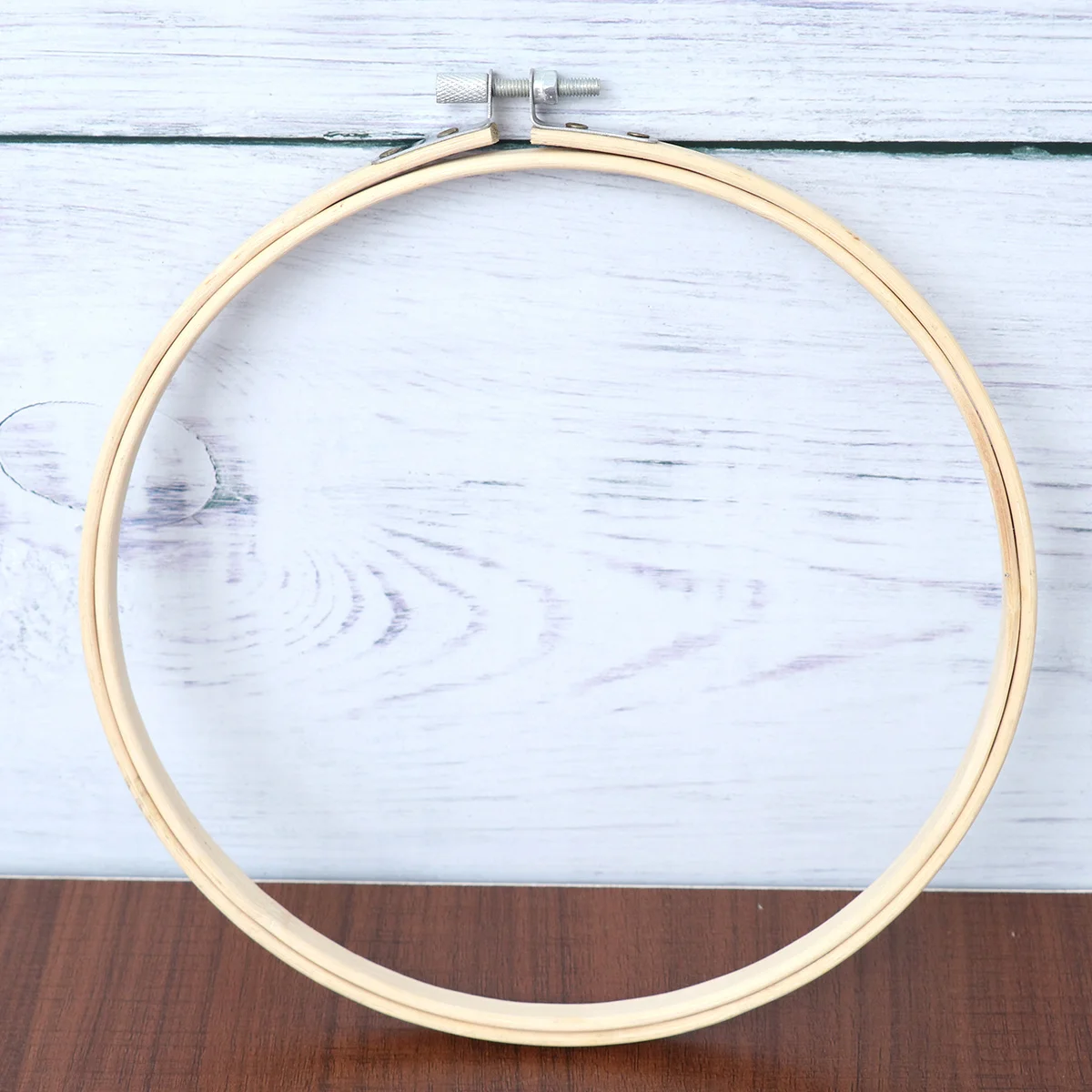 

1Pcs 13Cm Bamboo Embroidery Hoop Perfect for DIY Embroidery Cross Stitch Fixing Fabric Tightly Craft Lovers Gift Idea