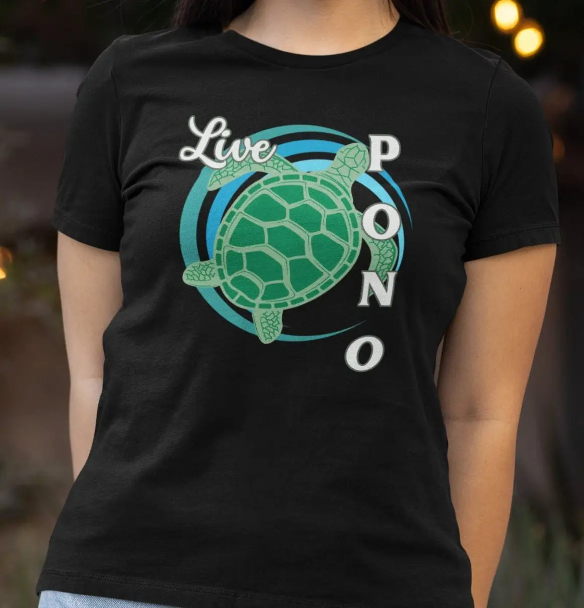Camiseta Live Pono Righteous Stay Honu tortuga marina hawaiana Olelo Hawaii idioma recuerdos de coco
