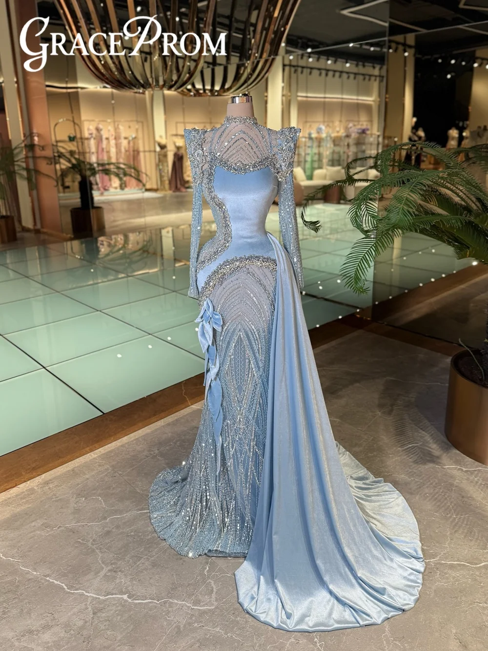

Sky Blue Beaded Evening Dress With Detachable Velvet Train Opulent Crystal Mermaid Formal Party Gown Customized Prom Dresses
