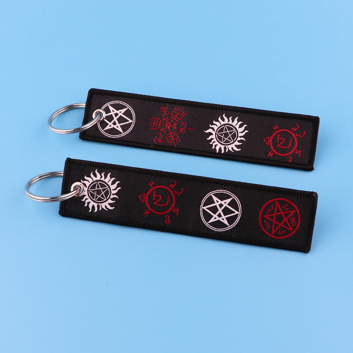 초자연적 자수 열쇠 고리 열쇠 고리 여성용 열쇠 고리 남성용 자동차 열쇠 고리 코스프레 액세서리 배낭 Chaveiro 팬 선물