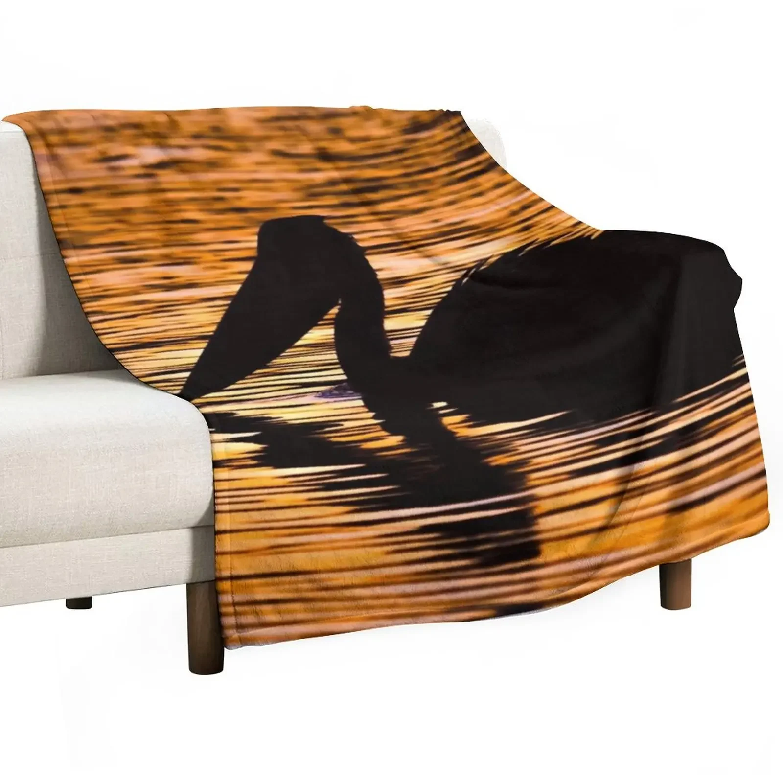 

New Pelican Silhouette at Sunset Throw Blanket Fashion Sofas Thermals For Travel Cute Multi-Purpose Blankets