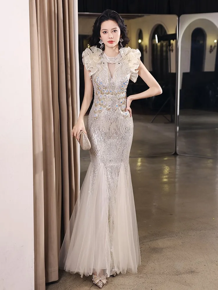 High-end light luxury niche heavy industry banquet design sense host sequined glittering dress