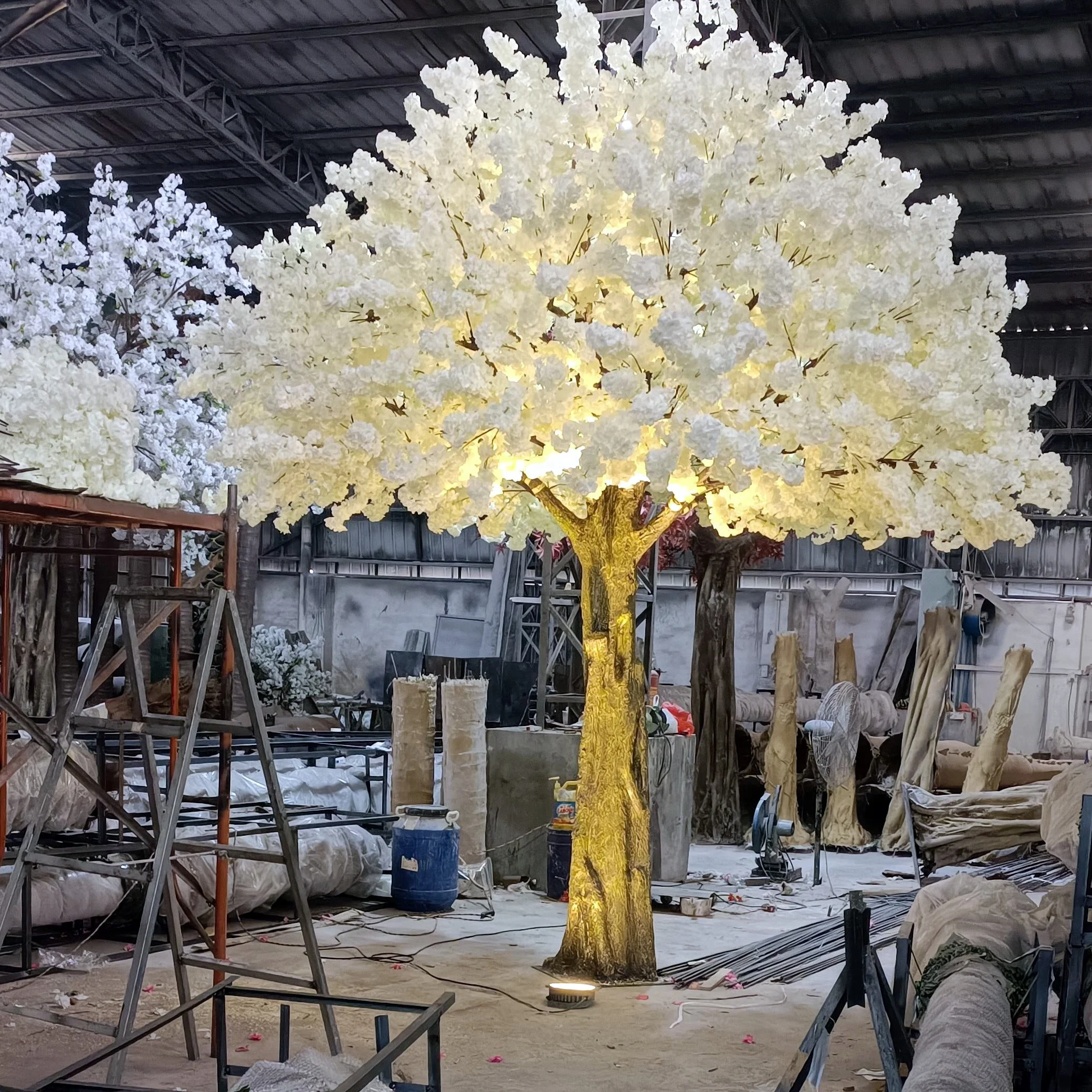 

Custom 100% Handmade Waterproof LED Lights Tree Big Large Artificial Cherry Blossom Tree for Indoor Outdoor Garden Decoration
