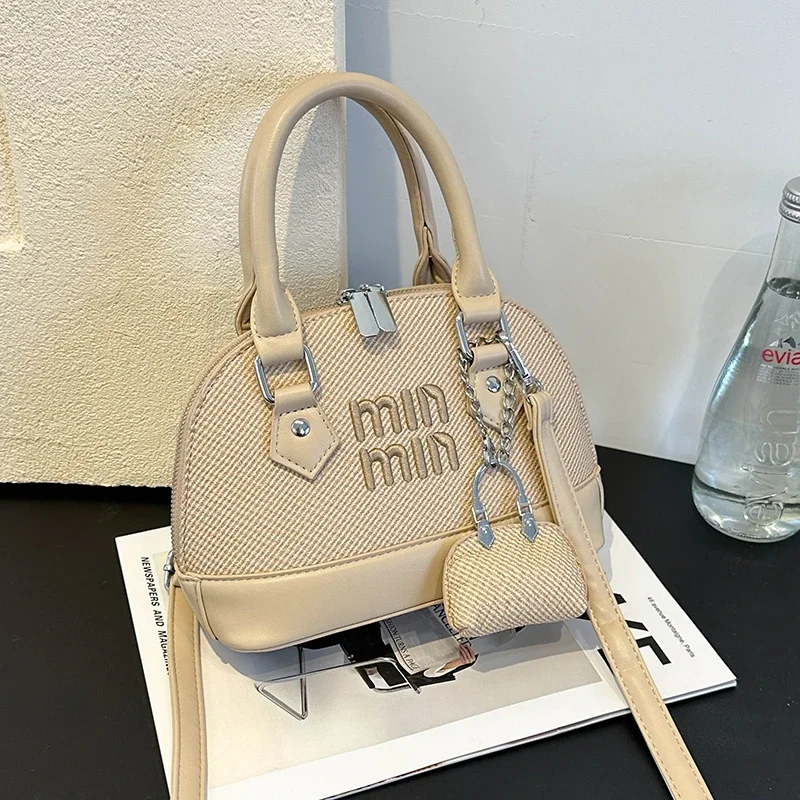 

Elegant Women's Leather Classic Shoulder Stylish Fashion Bag Luxury Designer Crossbody Tote Handbag For Everyday Dressing