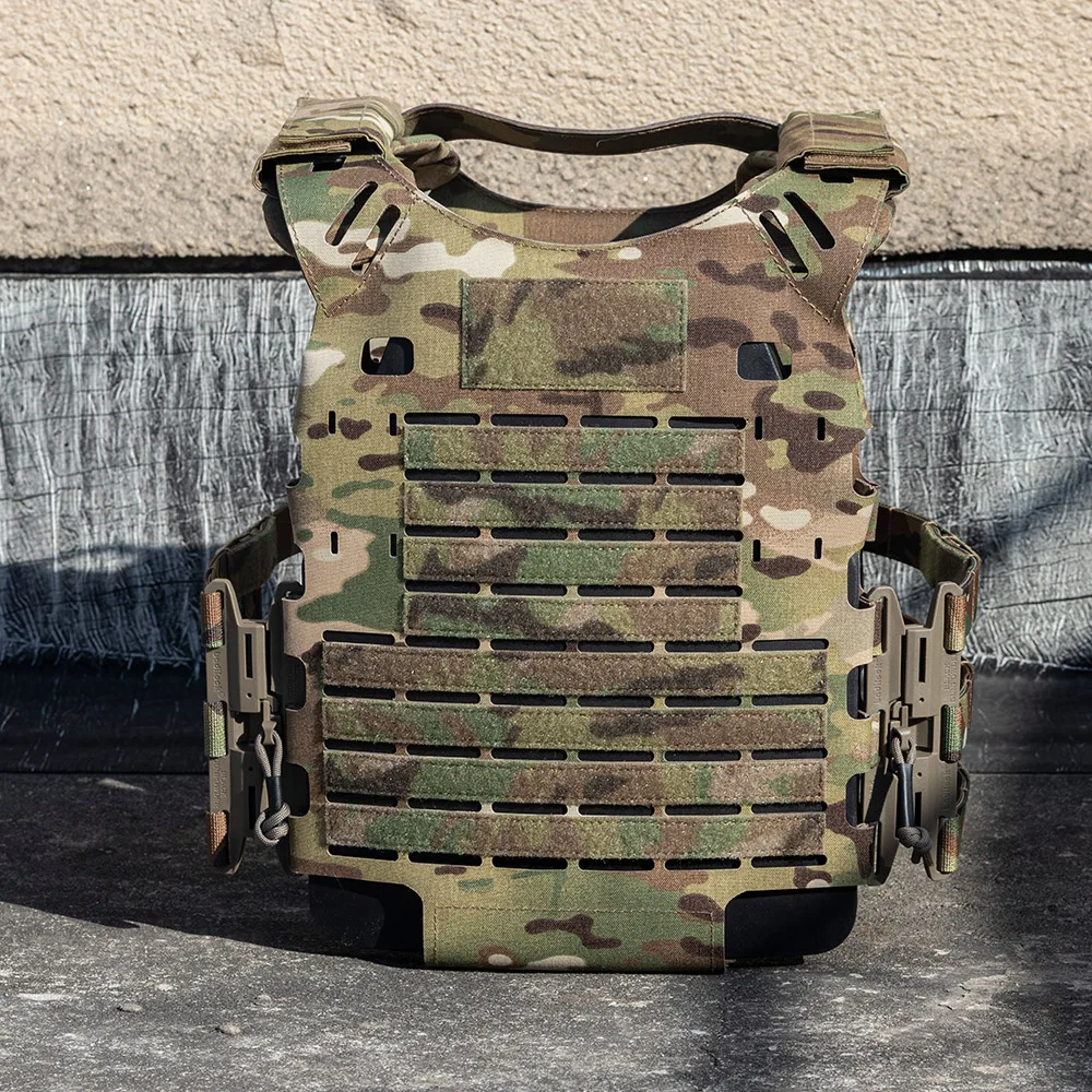 BG 500D Three-Layer Composite Tactical Vest Laser-Cut Magnetic Buckle Quick Release Ultra-Light Hunting Vest