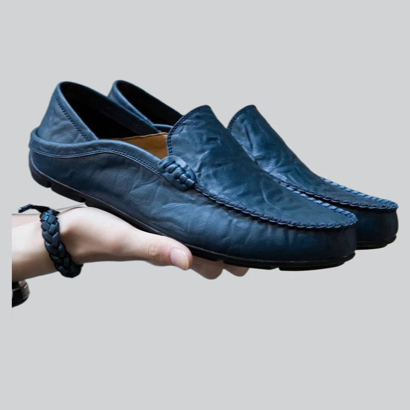 

Men Casual GenuineLeather Mens Loafers Moccasins Designer Slip on Boat Shoes High Quality Chaussure Homme Plus Size 37-47
