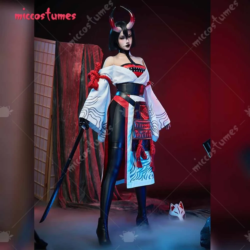 أزياء Miccostumes النسائية الليلية التأثيرية أزياء ملحمة مع كيمونو ودرع أزياء الهالوين التأثيرية