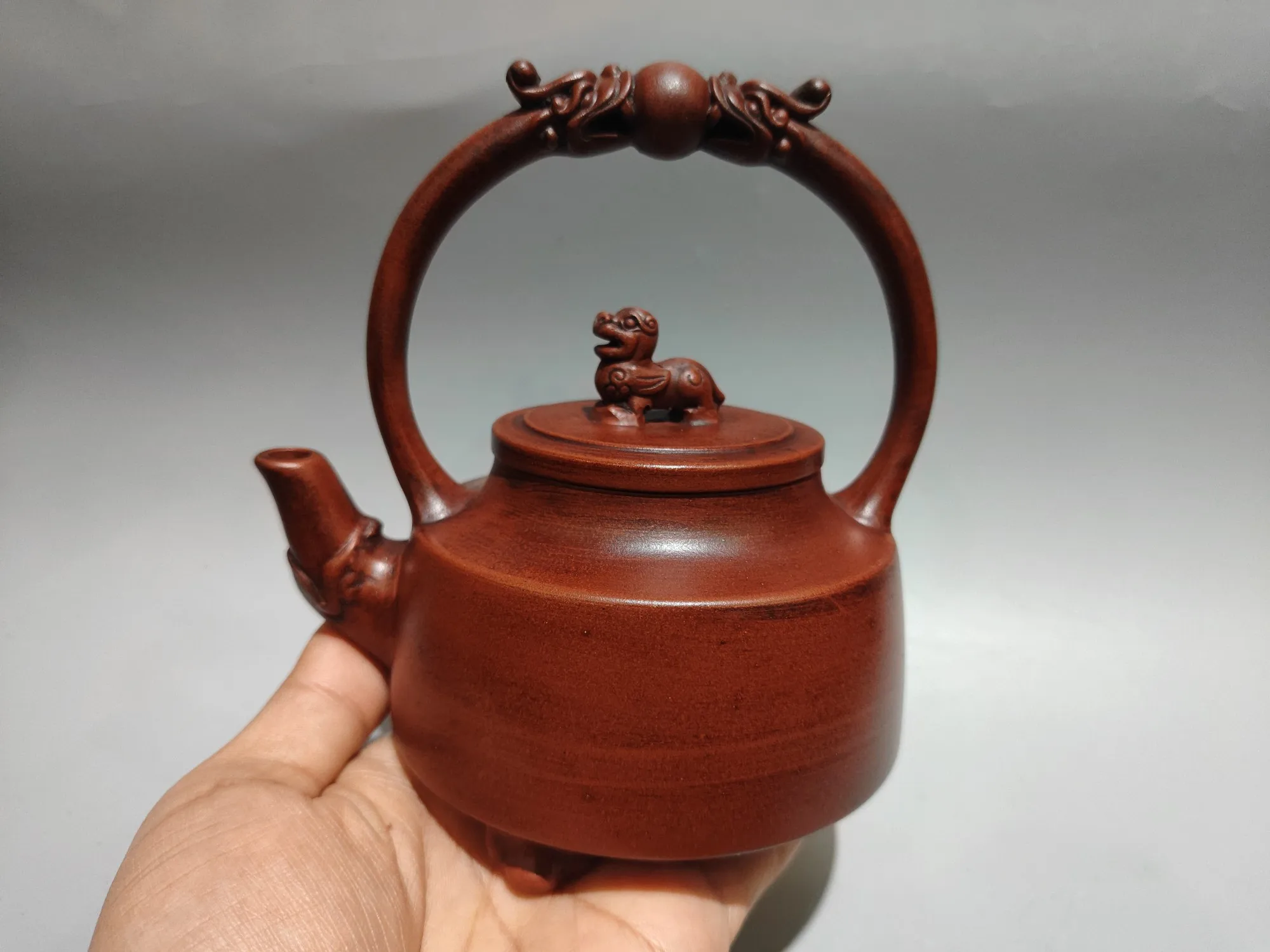 Yixing Purple Clay Teapot Red mud Beast Mouth Pot Pixiu lid pot Dragon Head Handle Lifting Beam Pot Teapot Ornaments