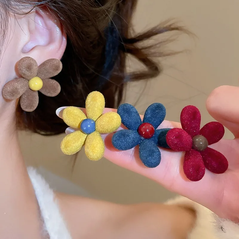 Minar Charming Colorful Acrylic Plush Flocking Velvet Flower Dangle Earrings for Women Femme Wholesale Casual Holiday Jewelry