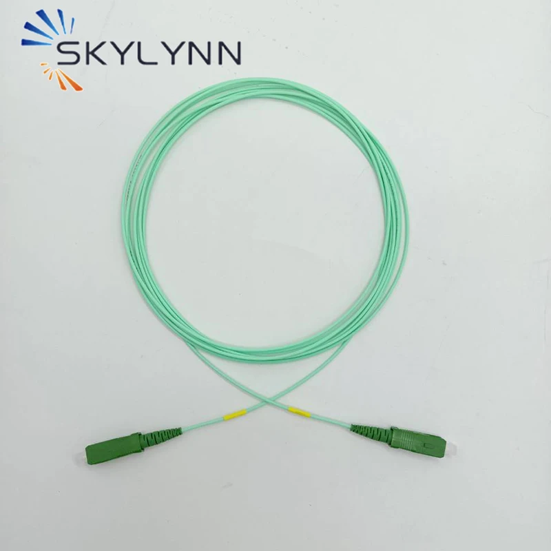 50/100 PCS 3.5 미터 SC/APC 단일 모드 G657A2 SX 1.6mm LSZH FTTH 기술자 D1 D2 D3 용 노란색 소켓이있는 아쿠아 블루 자켓
