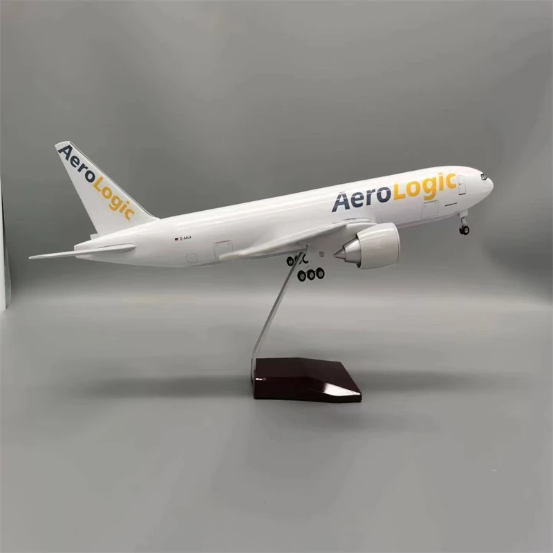 B777-200 AeroLogic Aero Scale 1:157 47cm Aircraft Model Ornament With Lights And Wheels Airplane Light And Wheels Airplane Model