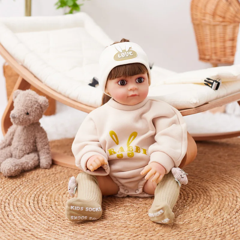 55cm large reincarnated baby doll with visible blood vessels and tendons, simulation baby doll cross-border source, one piece fo