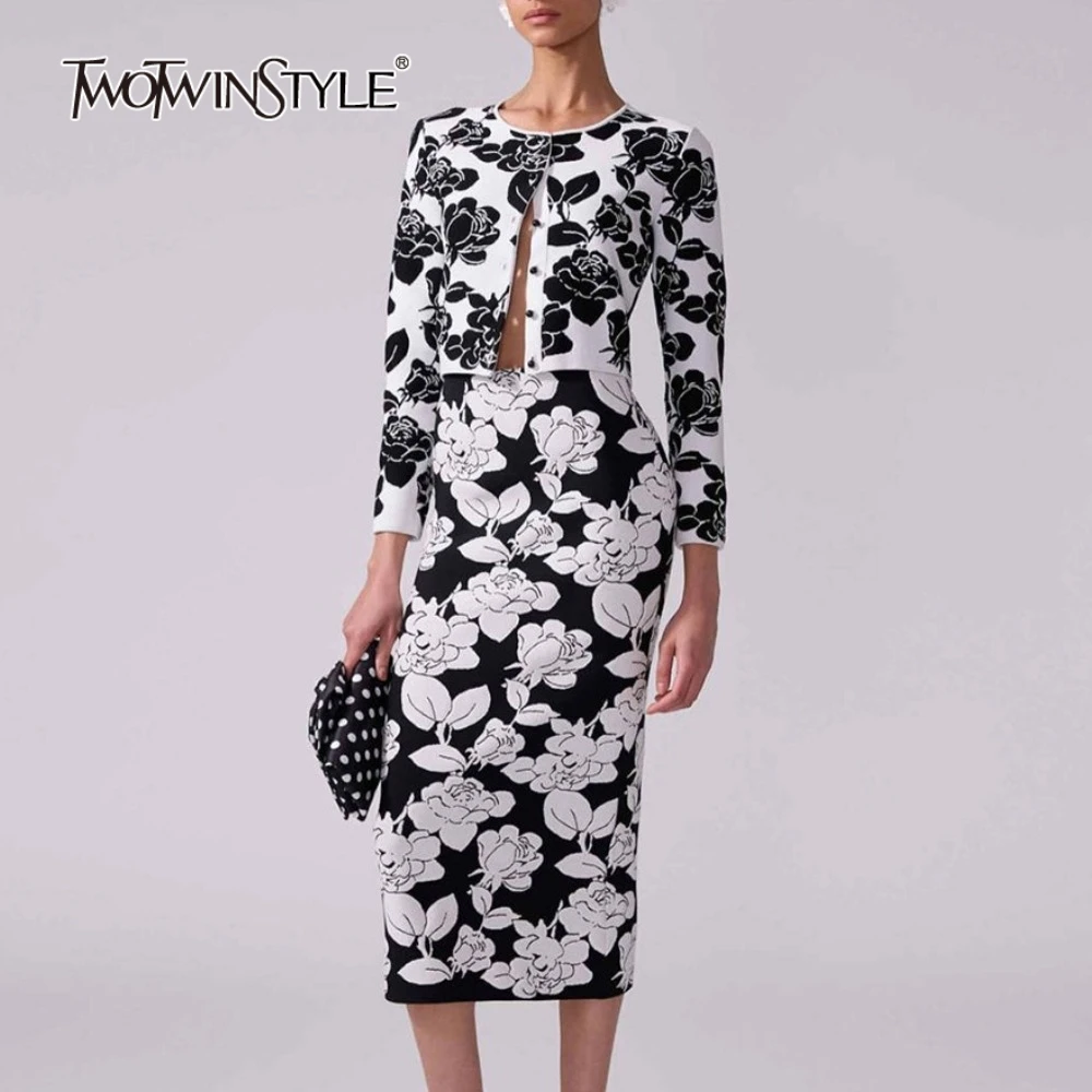 

TWOTWINSTYLE Hit Color Printing Two Piece Sets for Women Round Neck Long Sleeve Patchwork Button Top High Waist Skirt Set Female