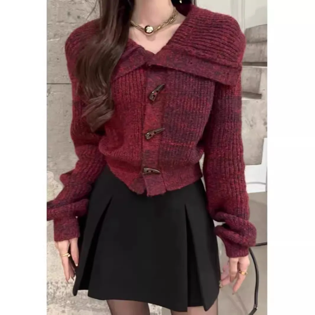 

Korean Women's Sweater Jacket For Autumn And Winter, Lazy Style, Cow Horn Buckle, Loose Short Knit Cardigan, Outer Outfit Fall