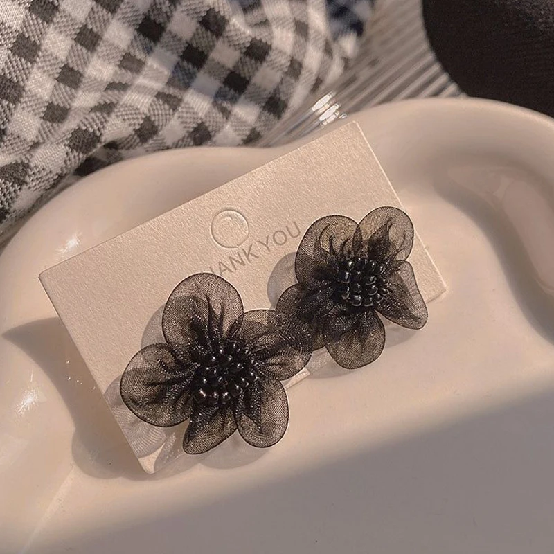 Black Flower with Mini Beads Centers Stud Earrings for Women Party Fashion Korean Mesh Flower Earrings Girls Gift Jewelry