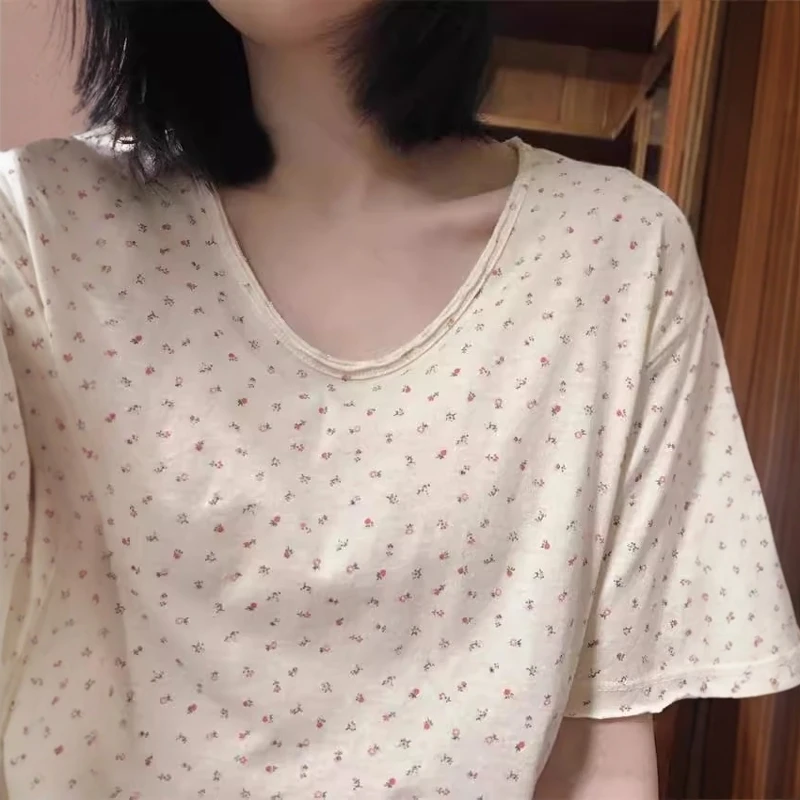 

Loose Cotton ort Sve V-Ne T-irt Women's Summer New Sle Floral Print Comfortable Breathable Korean Sle Top
