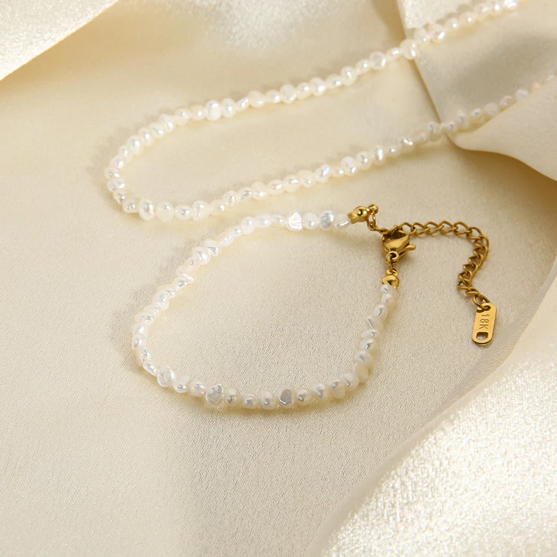 Natural Pearl Choker Necklace for Women18K Gold Plated Stainless Steel Layering Necklace Small Freshwater Pearl Choker Stackable