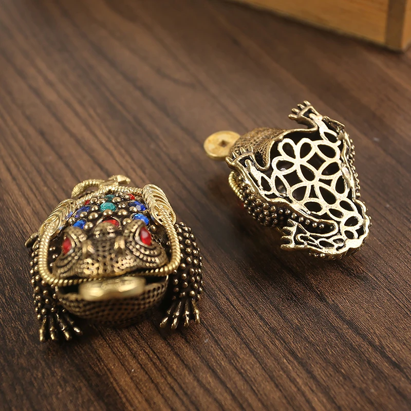 Feng Shui Toad Money LUCKY Fortune Wealth Chinese Golden Frog Toad Coin Home Office Decoration Lucky Gifts Tabletop Ornaments