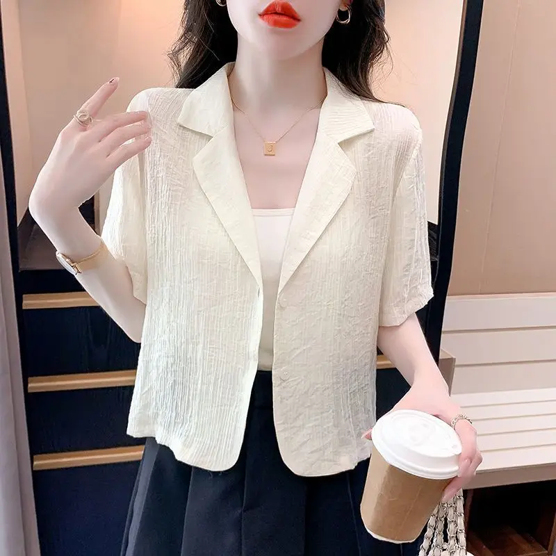 2024 Summer Elegant and High End, Simple Commuting and Leisure Versatile Solid Color Hollow Pit Stripe Short Sleeved Suit Coat