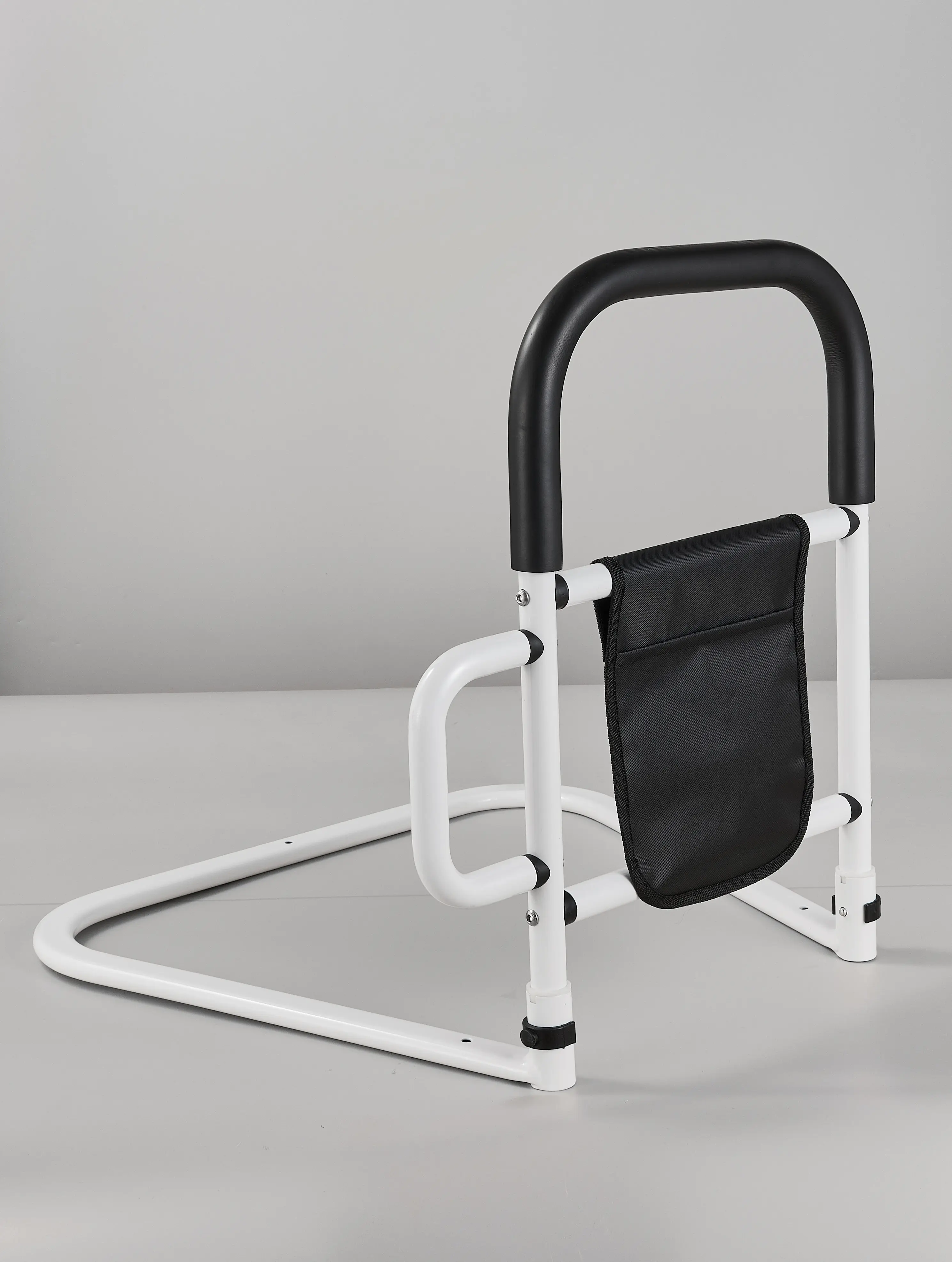 درابزين مساعد بجانب السرير مصنوع من الحديد الصلب بتصميم حديث لكبار السن للإمساك وحقيبة تخزين متضمنة للمستشفيات المنزلية #2