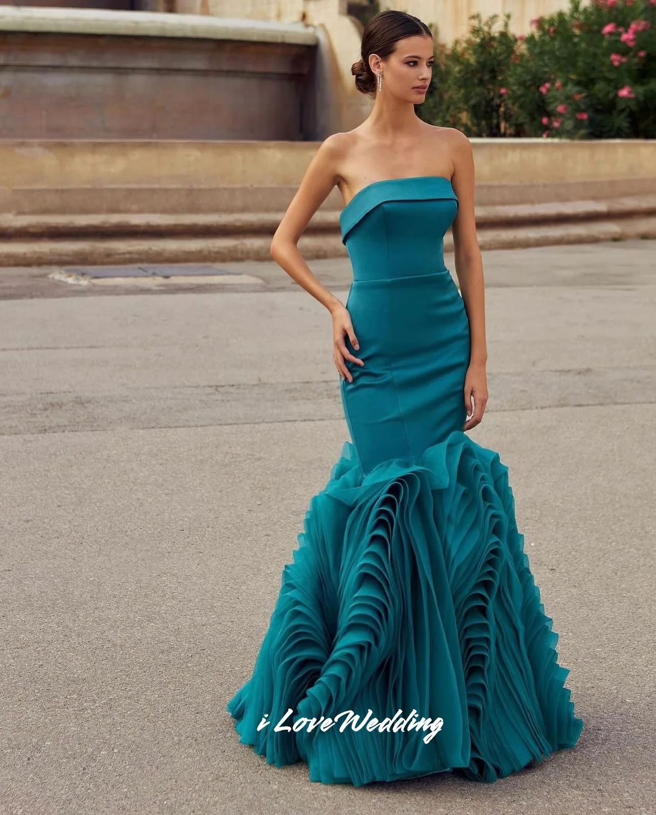 

Blue Strapless Evening Dresses 2025 Satin Sleeveless Mermaid Tiered Ruffles Lace-Up Pleated Wedding Party Dresses Customized