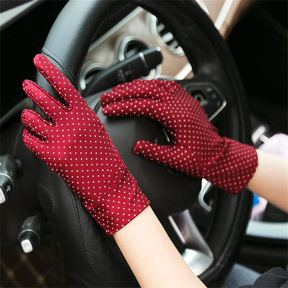 Spring and summer new Ms. Fashion thin short point spandex square dance sunscreen gloves JT009