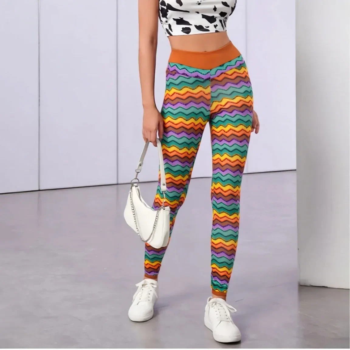 Womens Colorful Wavy Leggings High Waisted Chevron Striped Pants Retro 70s Geometric Tights for Casual Party