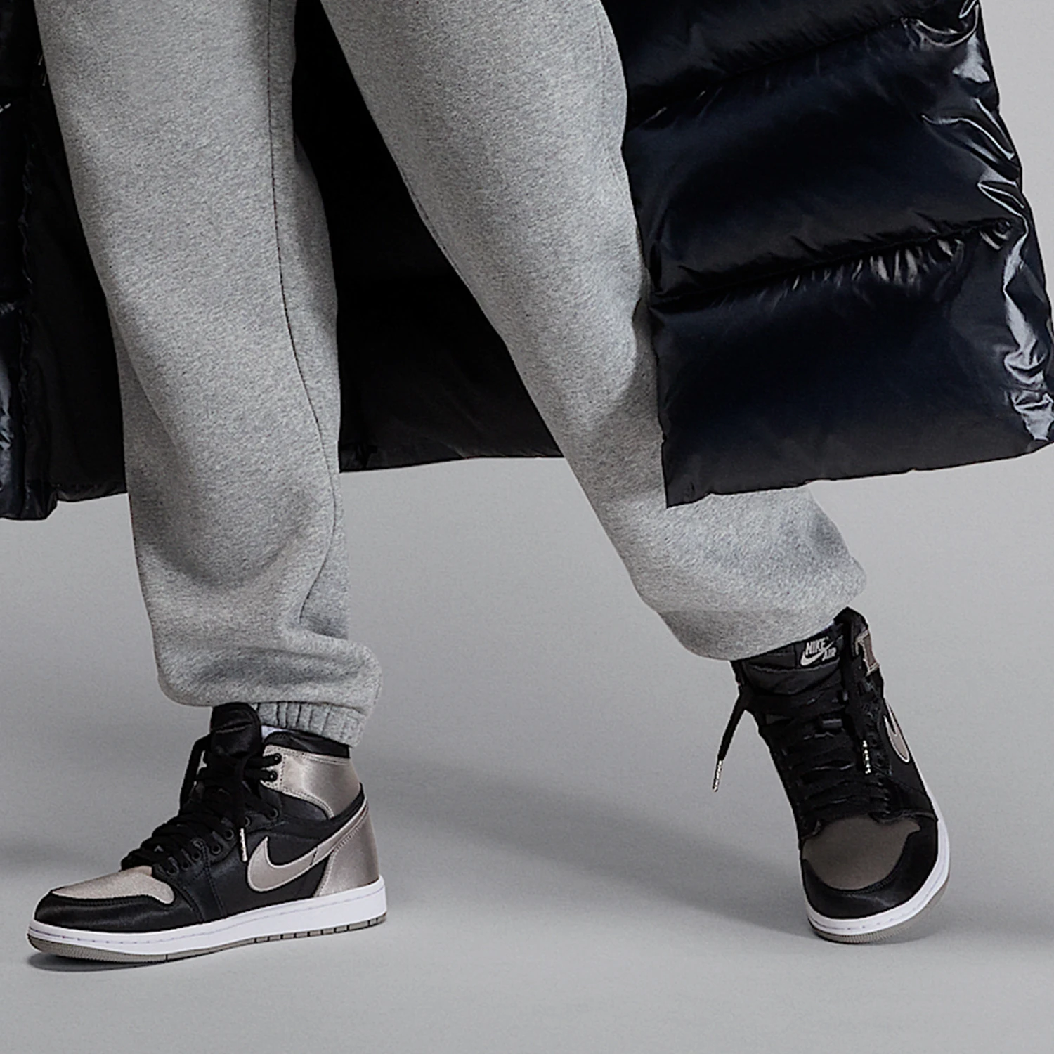 

Женские баскетбольные кроссовки Nike Air Jordan 1 Retro в стиле ретро FD4810-010