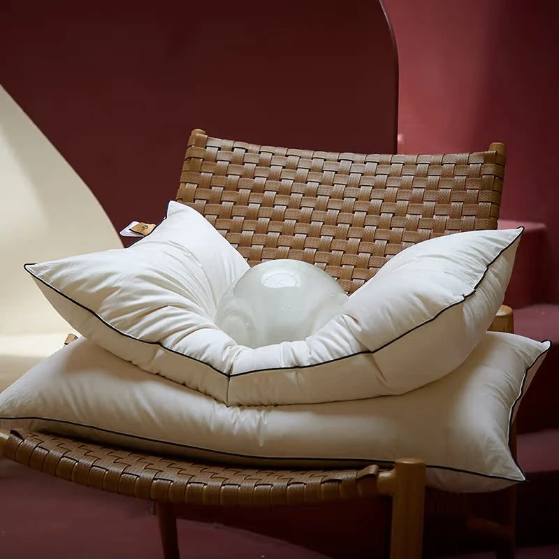 Goose Down Pillow - Hotel Series Down Pillow, suitable for back, abdomen or side sleeping luxury pillows