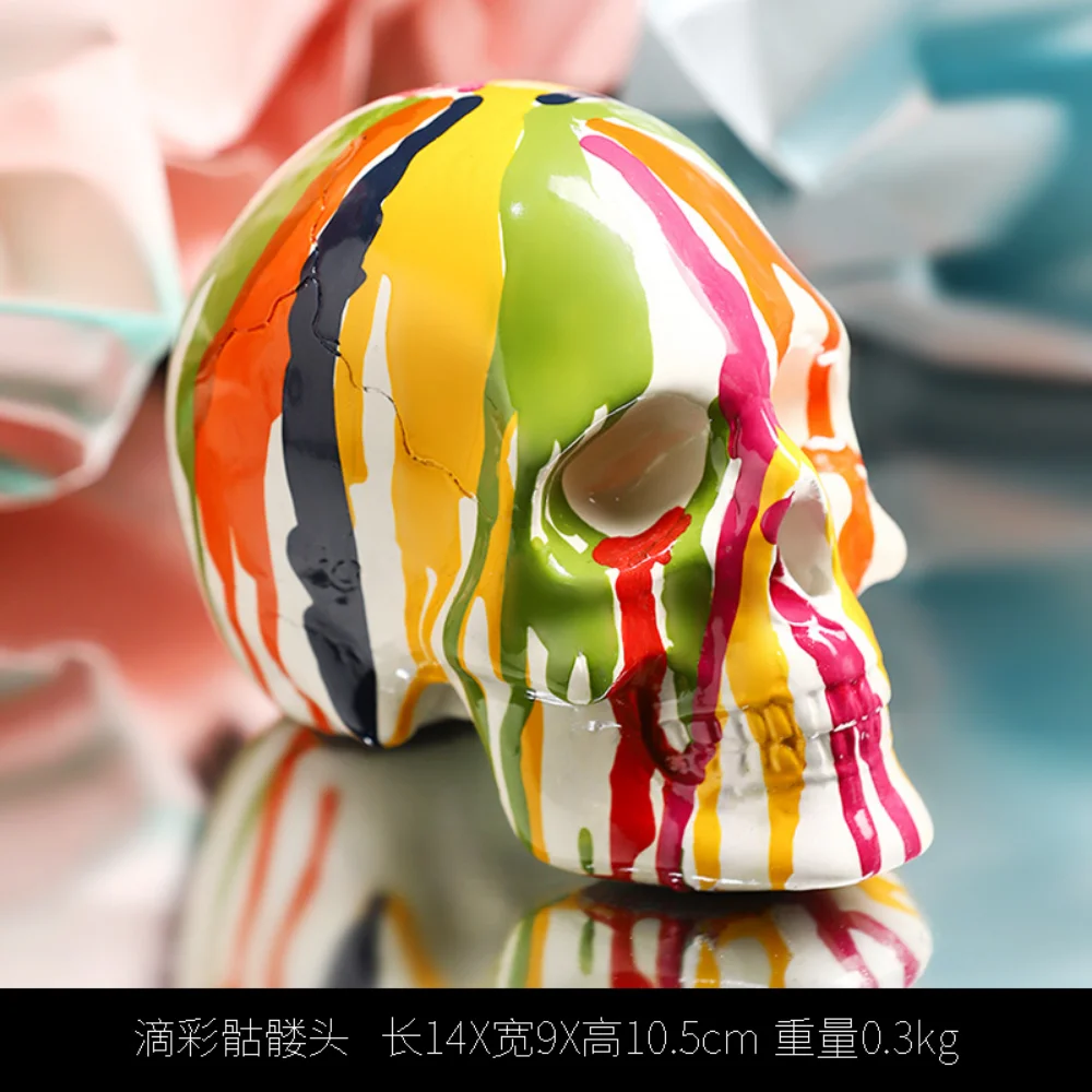 

Skull Human Head ResinGothic Room Witchy Decoration Nordic Creative Abstract Crafts Ornaments Color Carnival Prop Gift