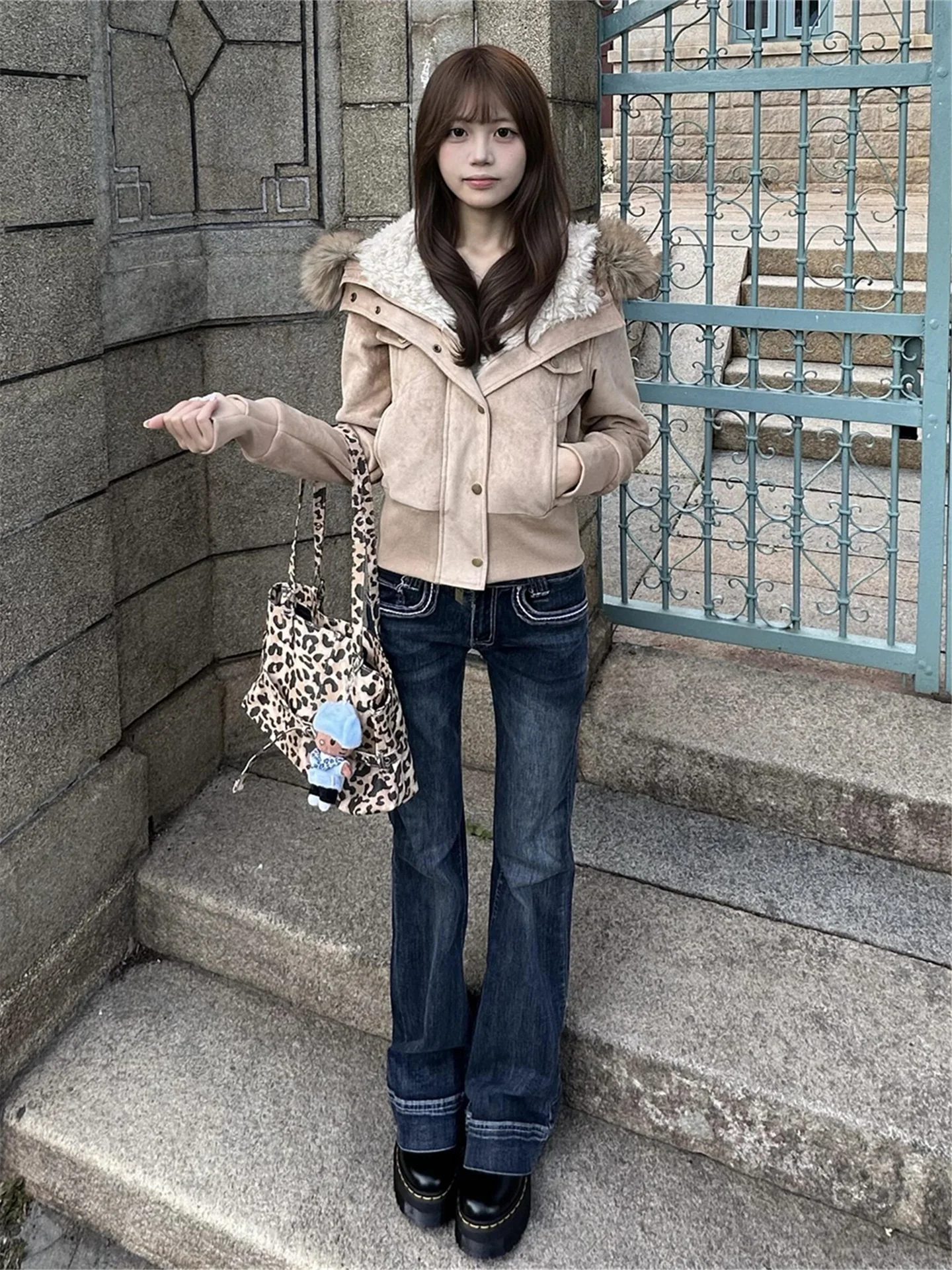 

Deep Blue Spicy Girl Low Waist Flared Jeans Women's Slimming Long Design Sense Bell Bottoms Cotton Casual Spring Jeans