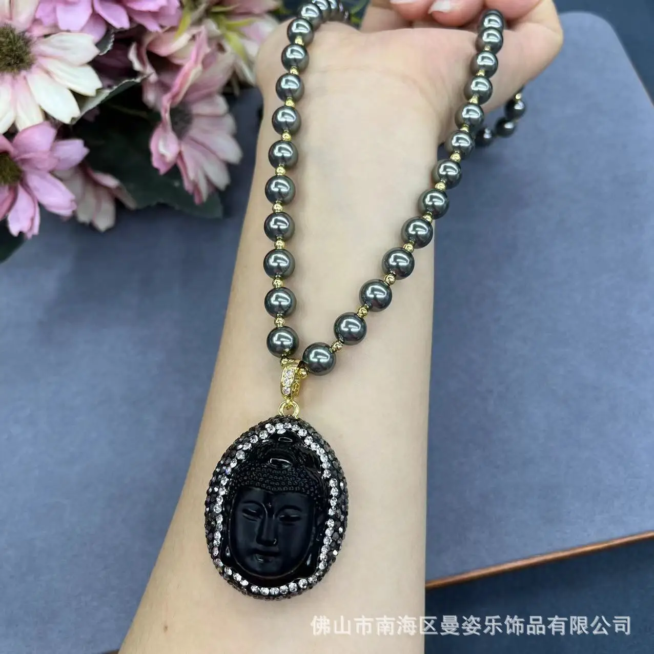 DIY accessories Autumn and winter new obsidian Buddha head sweater chain medieval jewelry full of diamonds design shell necklace