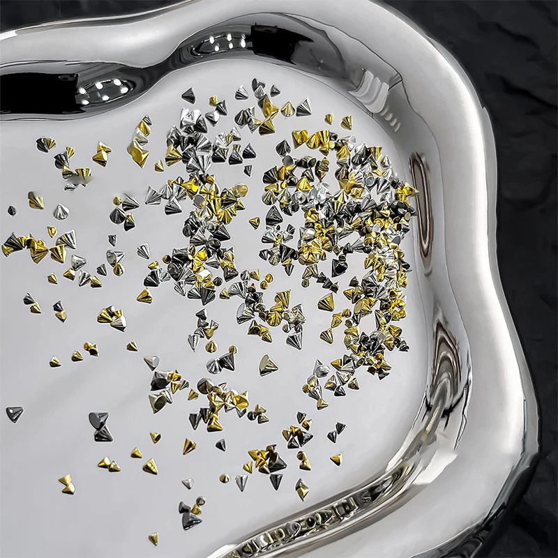 100 pièces Punk Rivet ongles breloques cône taille mixte Nail Art goujons élégant alliage pointe 3D bricolage ongles décor