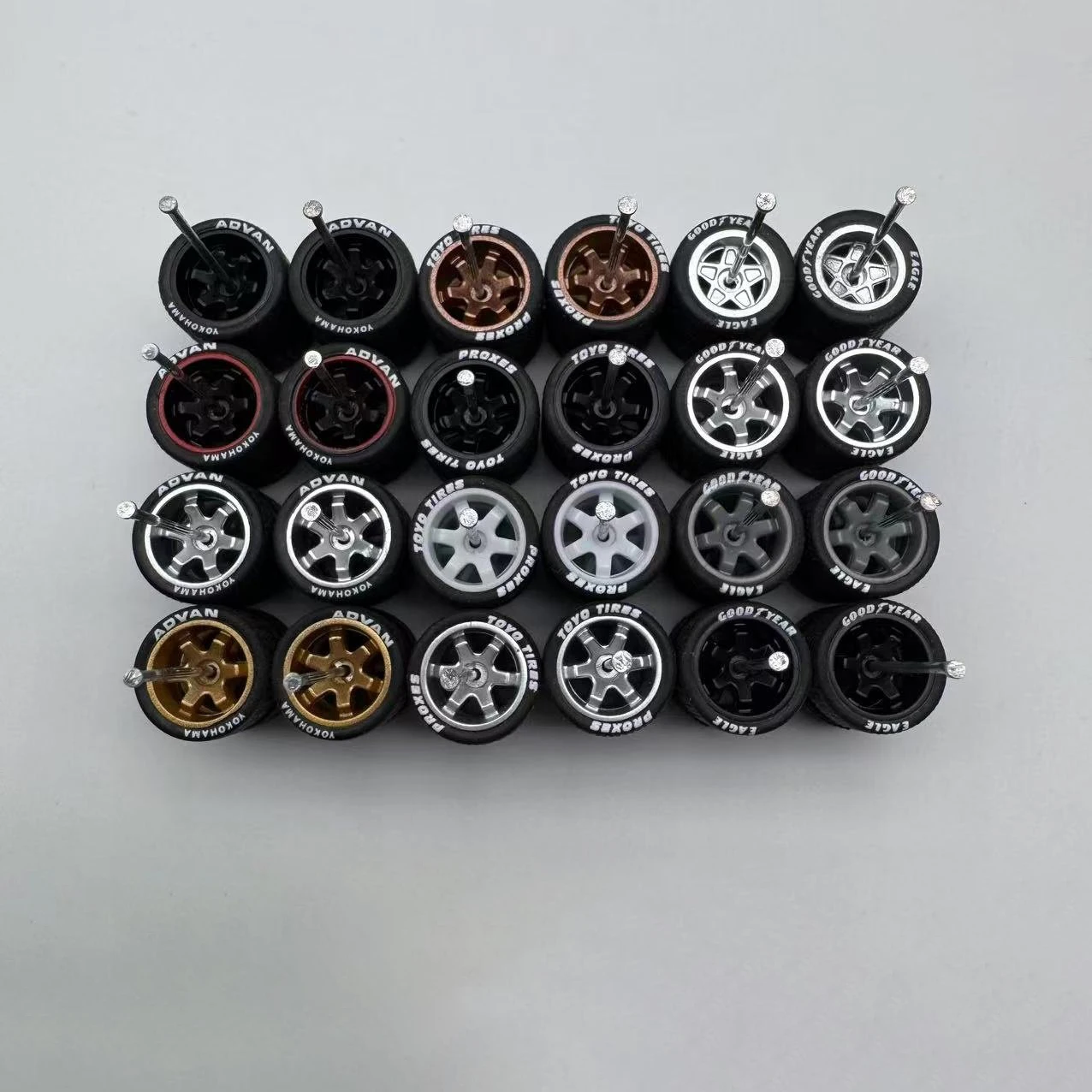 X-Scale 1/64 10.5mm Diecast Car Spokes Wheel and Rubber Tires Printing Logo for 1:64 Collectible Model Car Scene Accessories