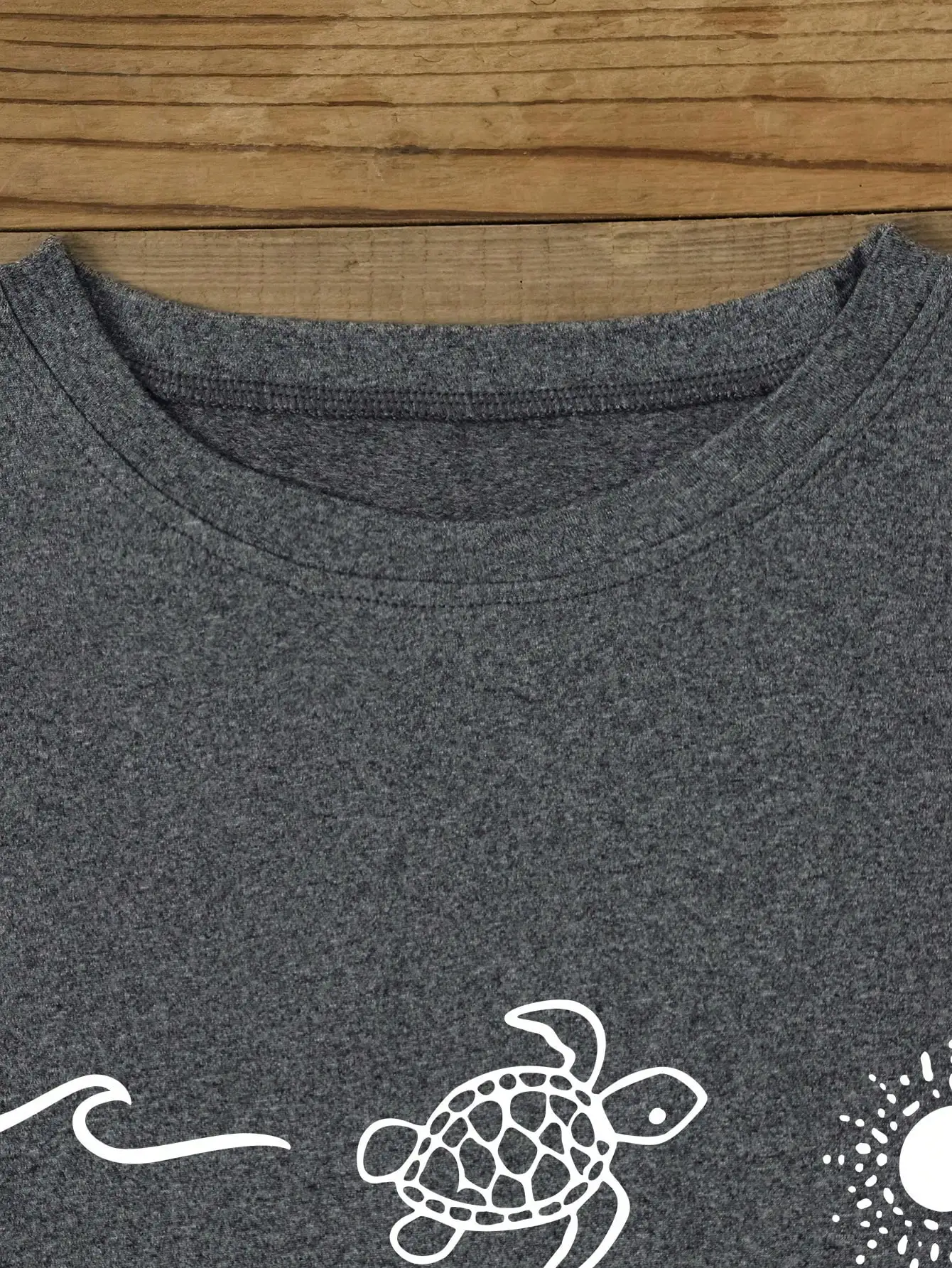 Womens Cotton Camis Solid color Female Slim Short Summer Top Fashion Versatile Cartoon Turtle Print Casual Sleeveless Vest 2024
