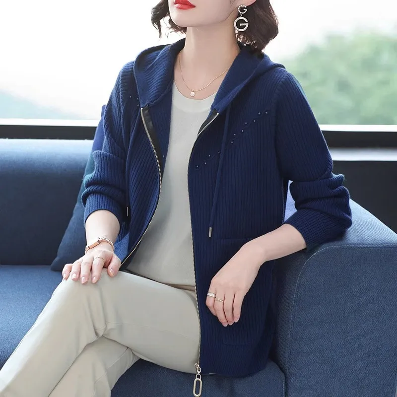 Women Hooded Zipper Knit Cardigan Rivet Decor Long Sleeve Pocket Casual Ladies Knit Outerwear