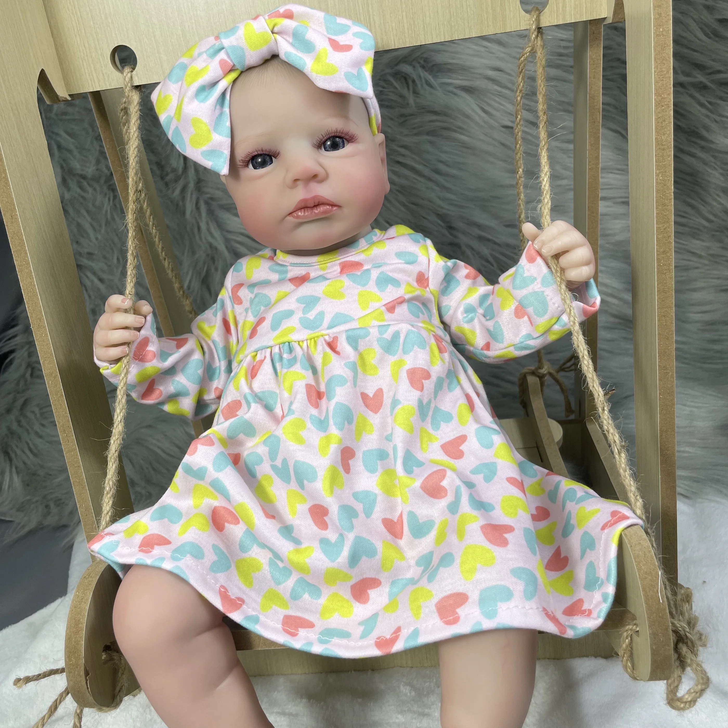LouLou – poupée bébé Reborn éveillée de 50CM, yeux bleus ouverts, peau 3D, veines visibles, poupée d'art à collectionner, jouet cadeau pour filles