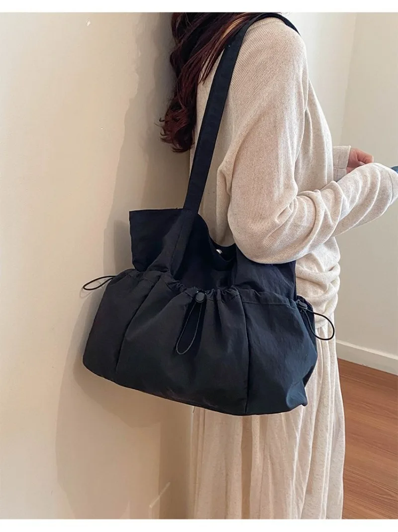 CEEKAY Solid Wrinkle Tragetasche mit Kordelzug, seitlicher elastischer Verschluss, breiter Stoffriemen, für Damen, Alltag, Schule, große lässige Schultertasche – Detail 18