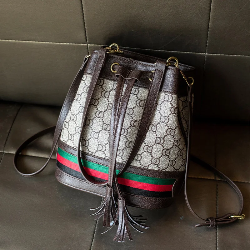 

Vintage Texture Women Bucket Bag Casual Large Storage Shoulder Crossbody Daily Handbag