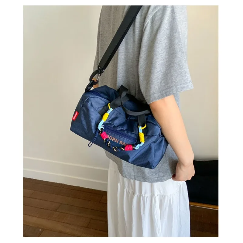 novas-bolsas-de-ombro-femininas-de-nylon-versateis-e-casuais-para-esportes-ao-ar-livre-2026-bolsas-de-mao-de-nylon-leves-e-impermeaveis-de-alta-qualidade