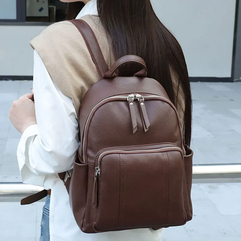 Genuine Leather Women‘s Backpack High Quality Luxury Travel Backpacks Fashion Cowhide Versatile Women Bag Girls School Backpack