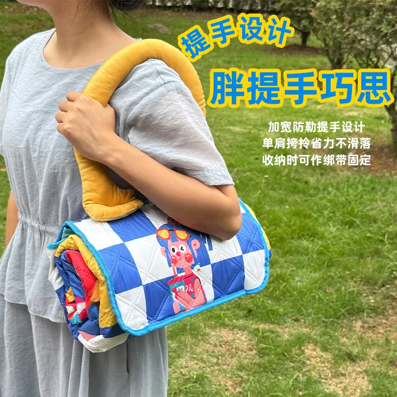 

Suitable for Ultrasonic picnic mat custom backpack portable folding moisture-proof mat outdoor camping portable waterproof music