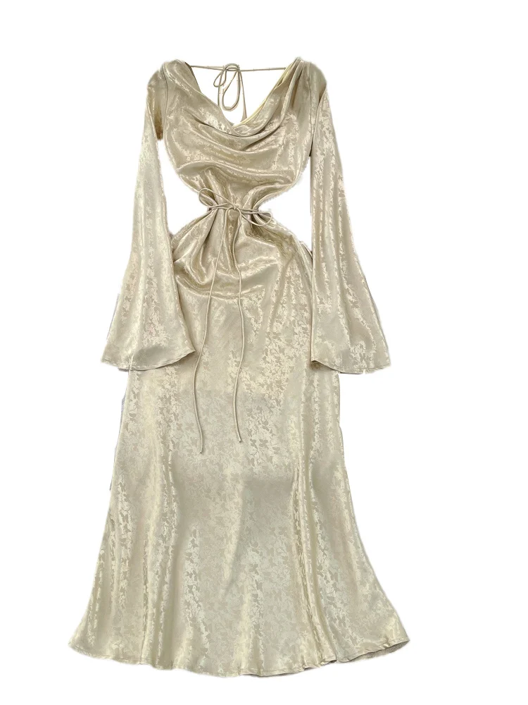 Ele Long Sve V-Ne A-Line Dr met bloemenborduurwerk Afslankende taille Halflange Faionable voor jonge vrouwen