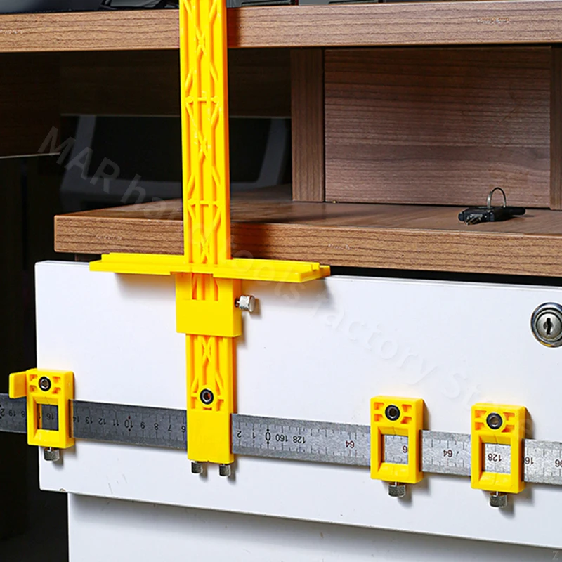 Gabarit de localisation de trou de poignée pour porte d'armoire, ensemble de guides centraux, travail de calcul de la masse, perceuse de travail, installation du bouton