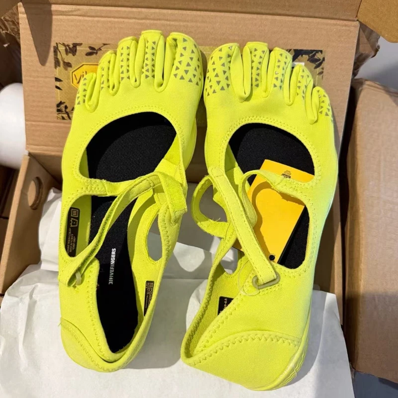 Finger Shoes V-Soul Pilates Fivefingers Indoor Fitness Yoga Dance Shoes Split-toed Shoes