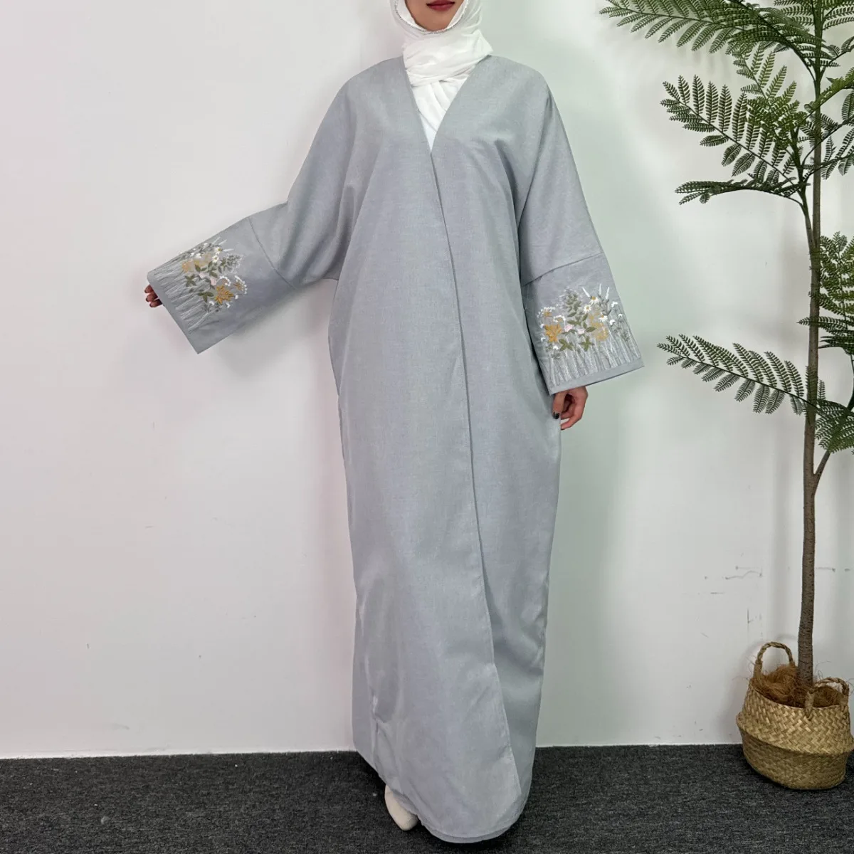 Vorne offen Abaya Stickerei Floral Langarm Maxi Länge muslimische Strickjacke Abayas Out Kaftans Frauen JilbabsDamenbekleidung