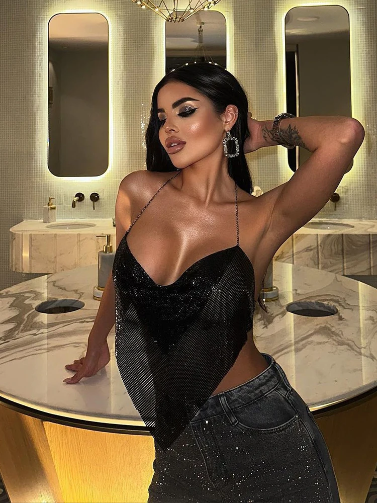 المرأة لامعة الترتر المعادن قمم للدبابات ، مثير عارية الذنب ، الخامس الرقبة ، قابل للتعديل سلسلة المحاصيل الأعلى ، سيدة ، مهرجان ، الهذيان الطرف ، النادي ، قميص قصير